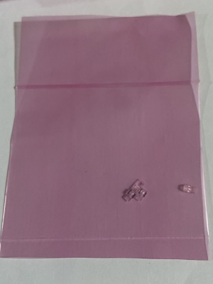 Шарнирный блок с драгоценным камнем