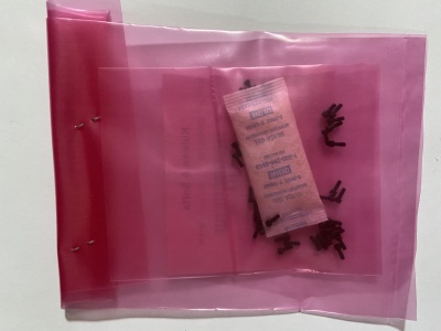 Болт для зажима капилляра для оборудования